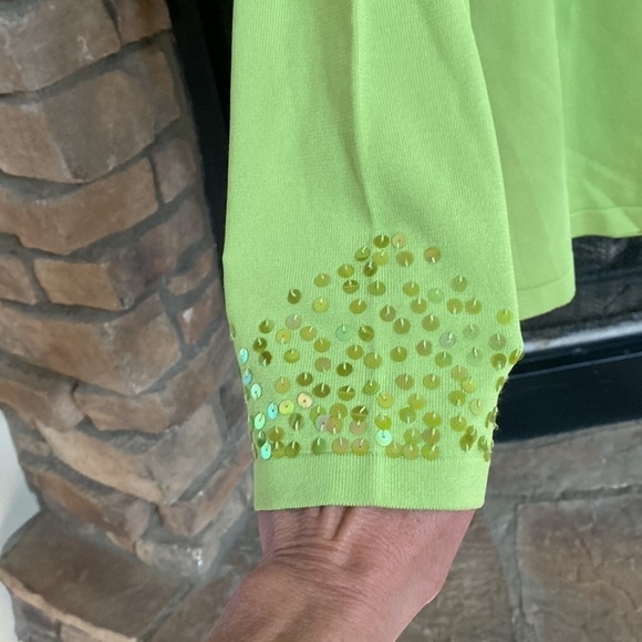 Rafaella Woman lime, green, V-neck, light sweater with sequence. 1X - Picture 3 of 6